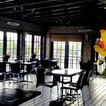 Auberge Happy Logis Lac-Etchemin ภายนอก รูปภาพ